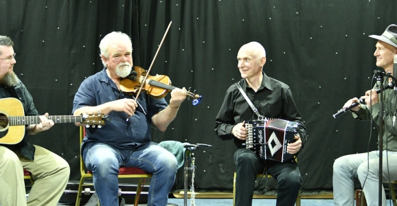 Live at WX: Cèilidh 